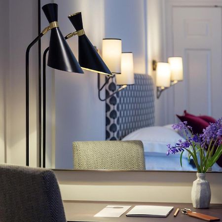 فندق أولد بارسونيج أكسفورد المظهر الخارجي الصورة Floor lamp